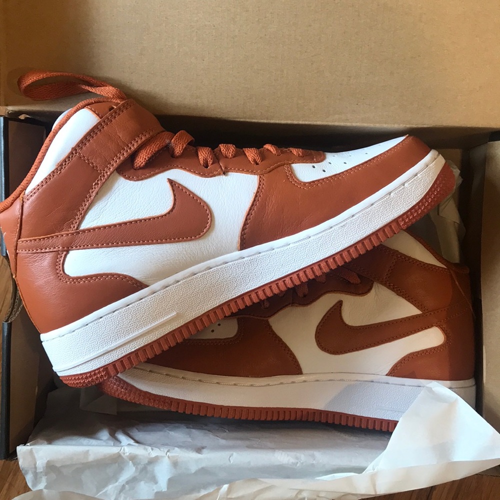 University of Texas NIKE air forces